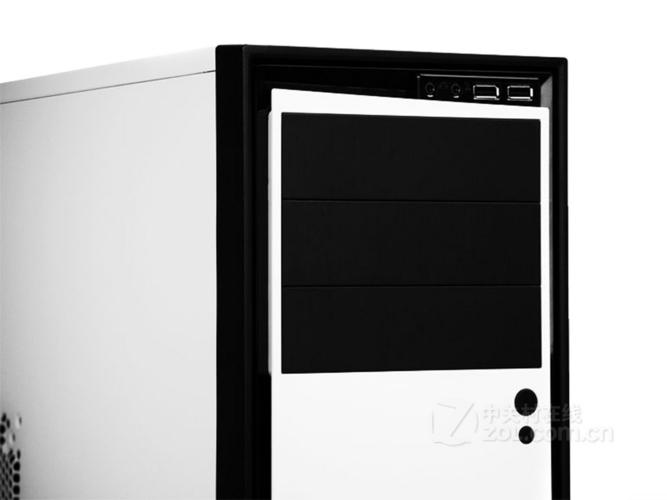 Computer case with multiple cooling fans installed