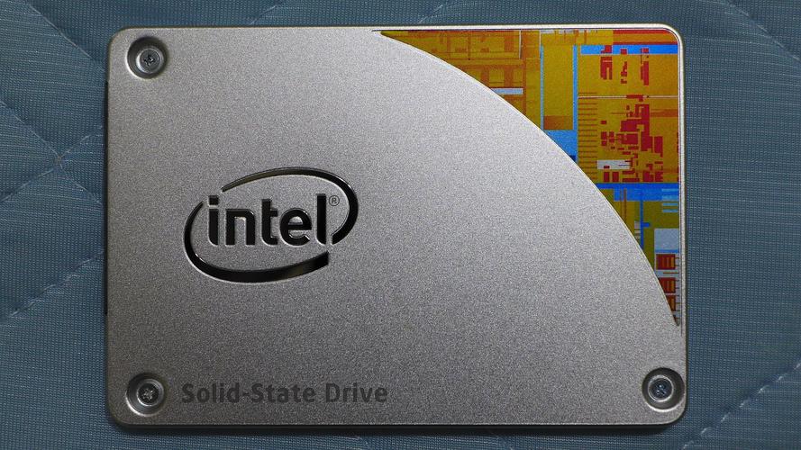 Tech hardware SSD and motherboard details