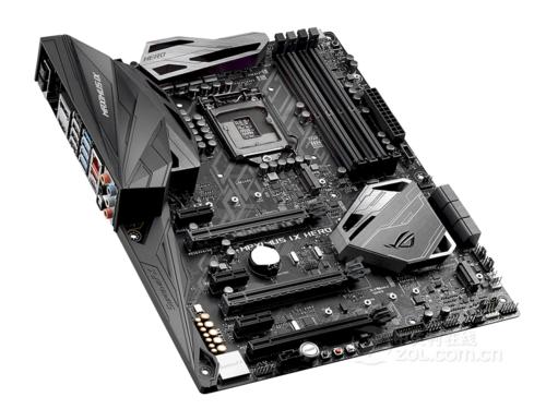 主板散热装甲和VRM区域