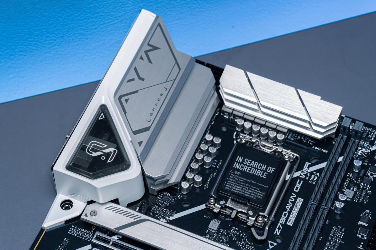 电脑硬件运行基准测试高负载表现