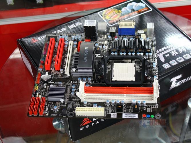 Motherboard heatsinks and cooling design