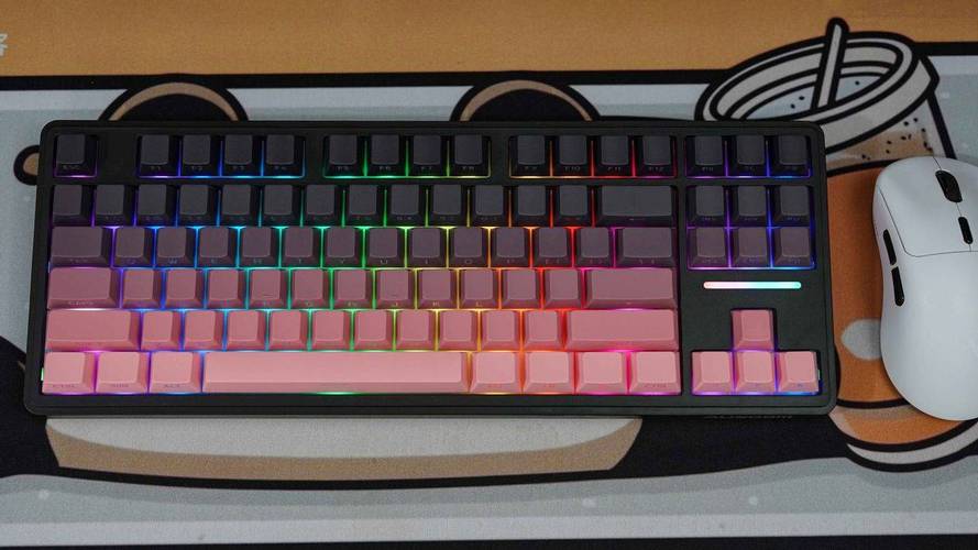 Tech gadget with battery and charging