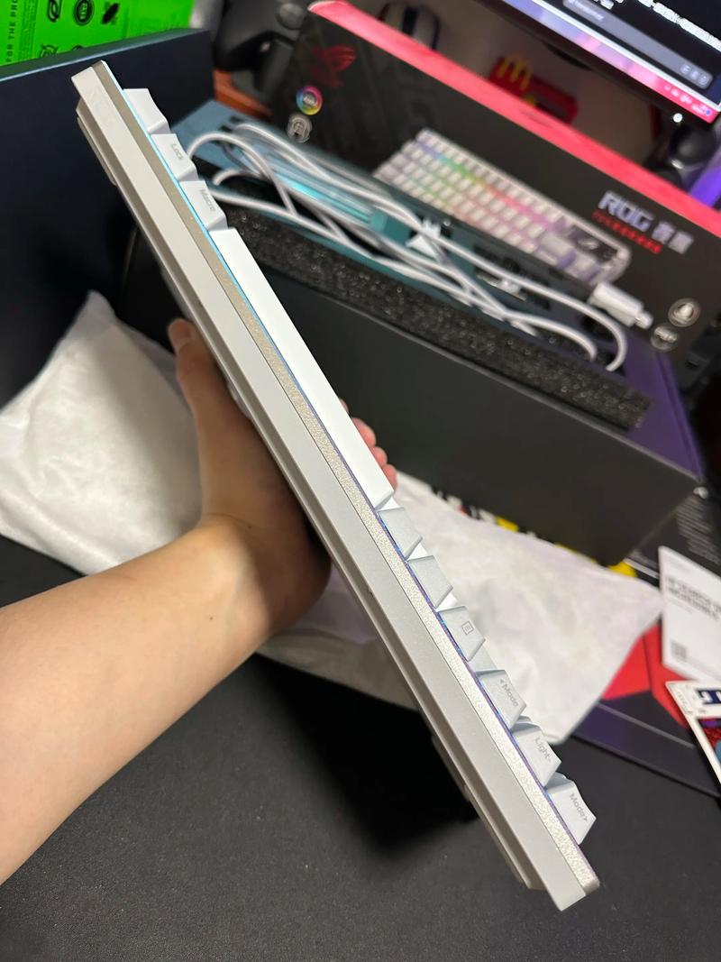 科技硬件散热设计细节