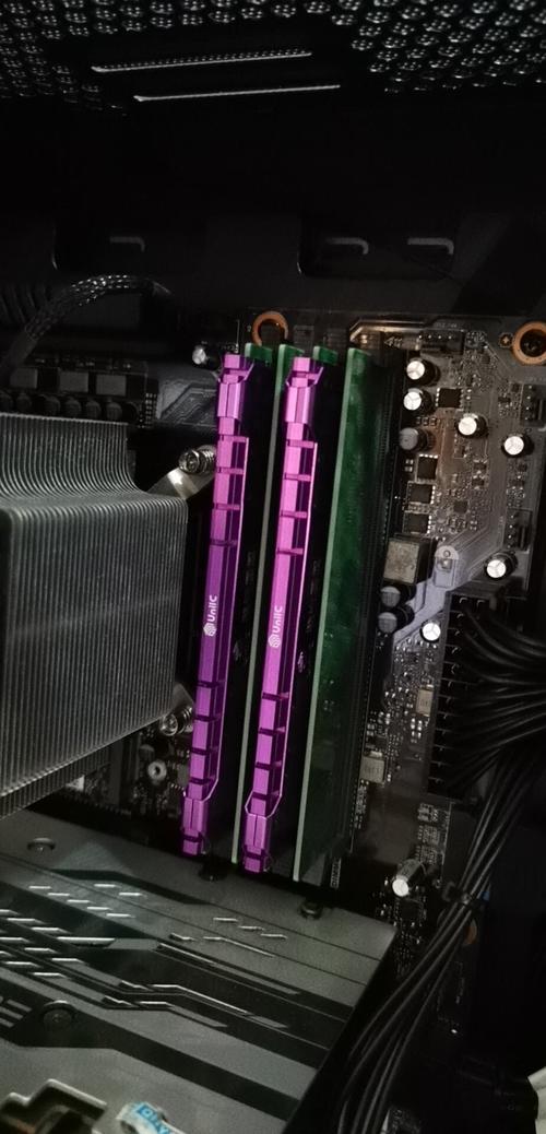 RAM module with heatsink showing cooling design