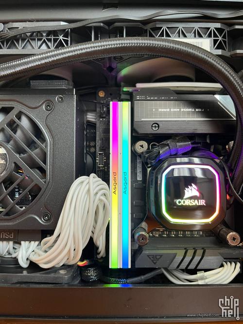 RGB内存搭配游戏主机配置