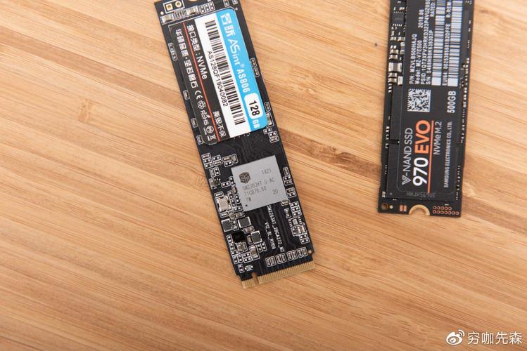 昱联AS806 1TB:高性价比PCIe入门固态硬盘深度评测