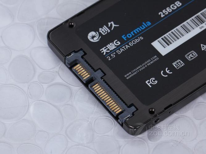 Internal SSD components and circuit board