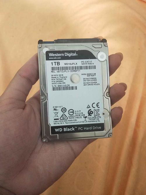 Computer cooling fan and hardware thermal management