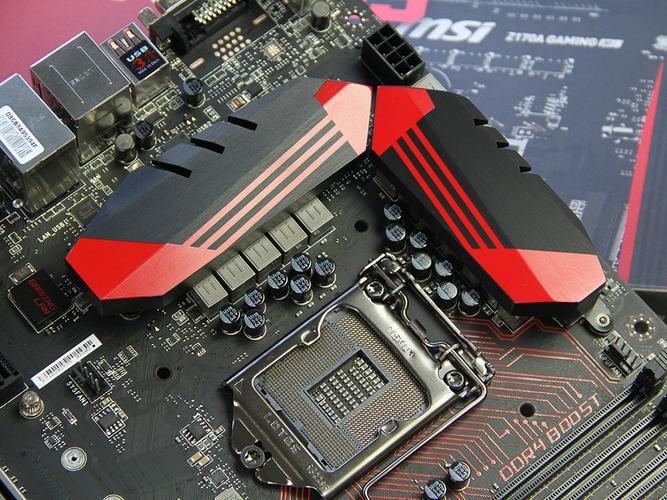 微星 Z170A GAMING M5 深度评测:经典游戏主板再现红黑杀手风范