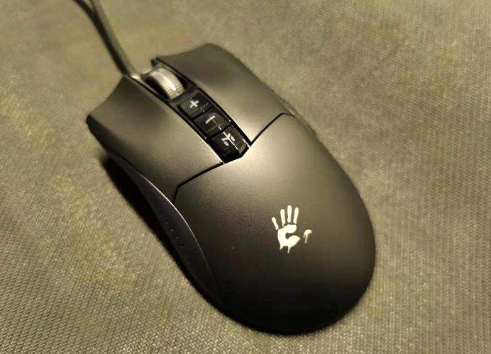 High-end gaming mouse technical specifications