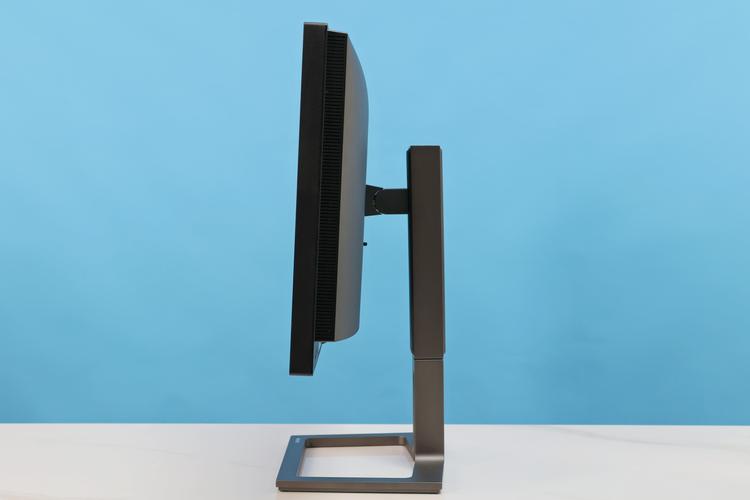 飞利浦27B1U7903深度评测：Mini-LED+雷电4旗舰专业显示器