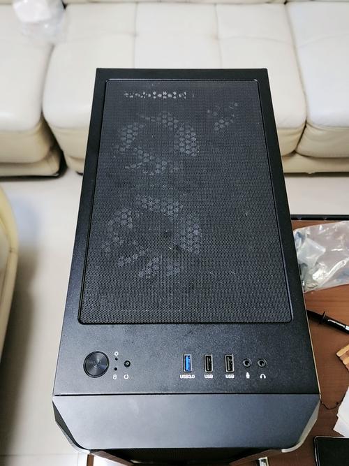 Affordable gaming computer case showcase