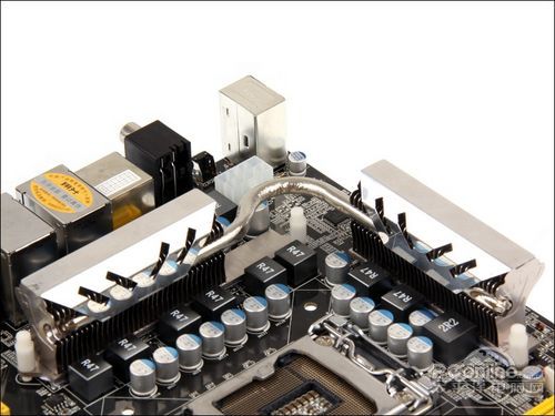 Retro PC build with classic components