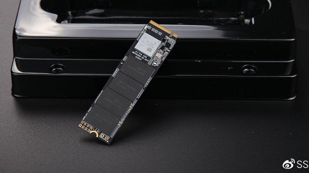 High-speed data transfer visualization