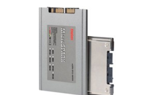 Low power SSD in laptop environment