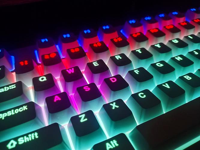 机械键盘热插拔轴体规格展示