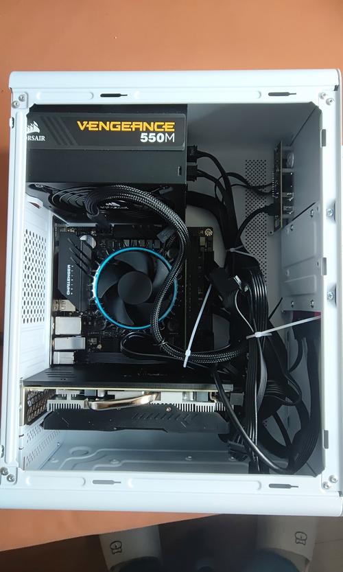 美商海盗船 CV750 750W 电源深度评测:铜牌入门经典之作