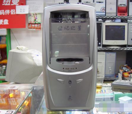 机箱内部规格和扩展槽展示