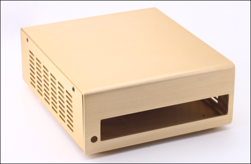 Living room entertainment system with HTPC