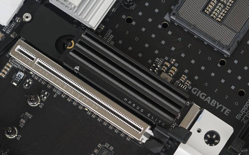PCIe Gen4 SSD技术细节图