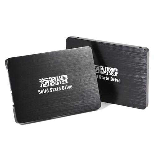 SSD performance benchmark charts