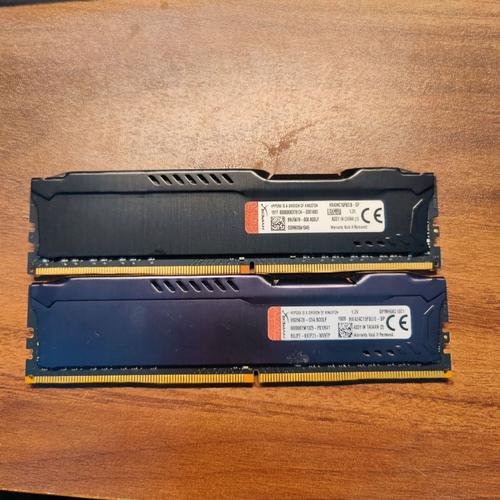 RAM modules on testing bench