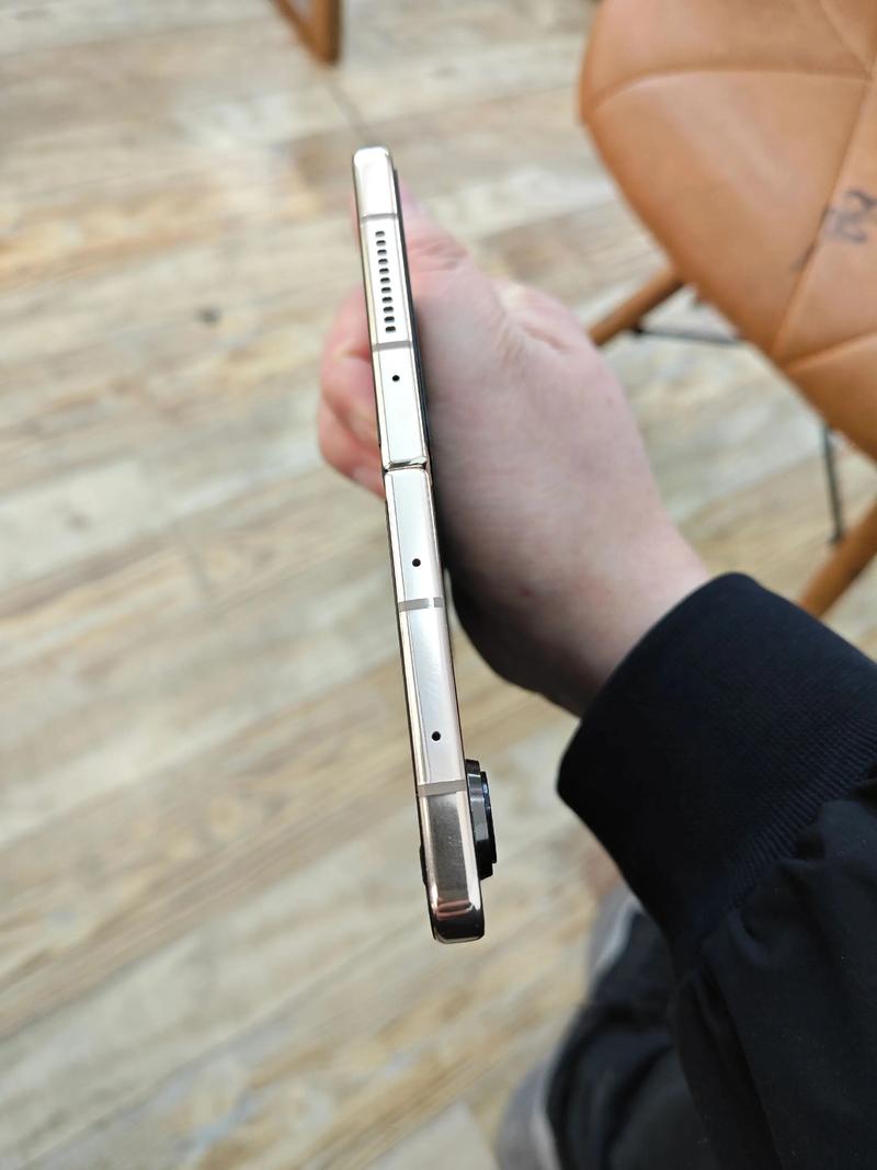 硬盘散热与温度监控