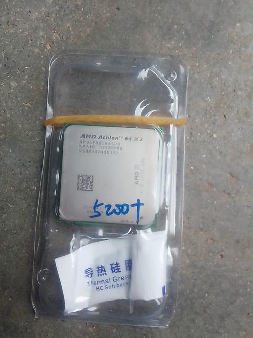 AMD CPU socket installation hardware detail