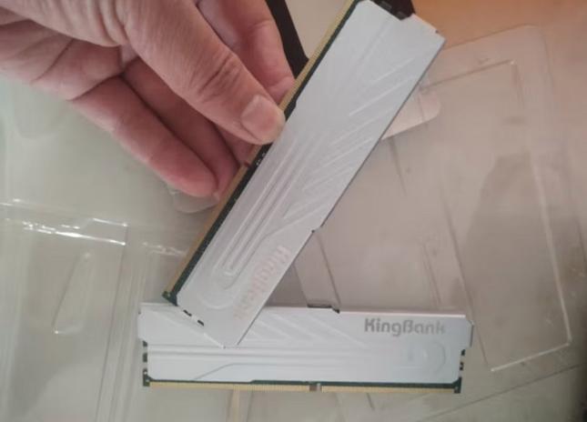 Internal PC hardware thermal management