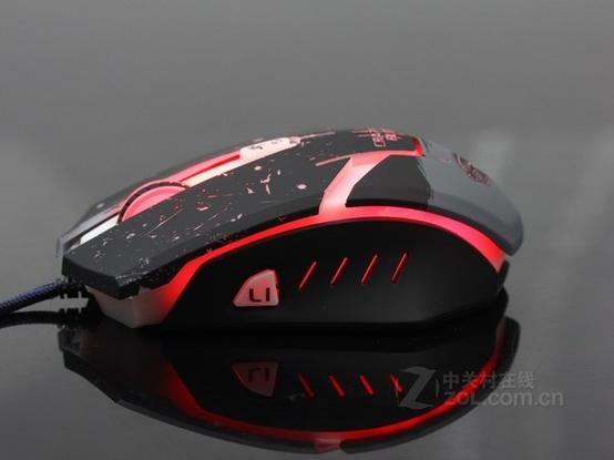 Gaming mouse hardware close-up
