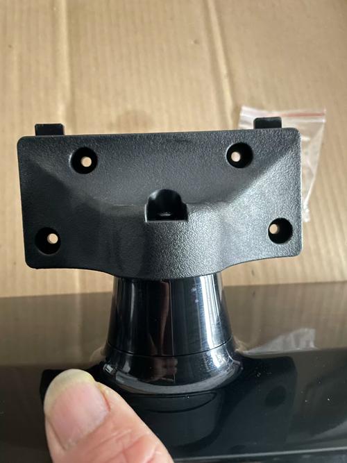 Black CPU cooling hardware setup