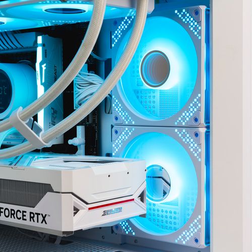 PC内部白色风扇灯效照明效果