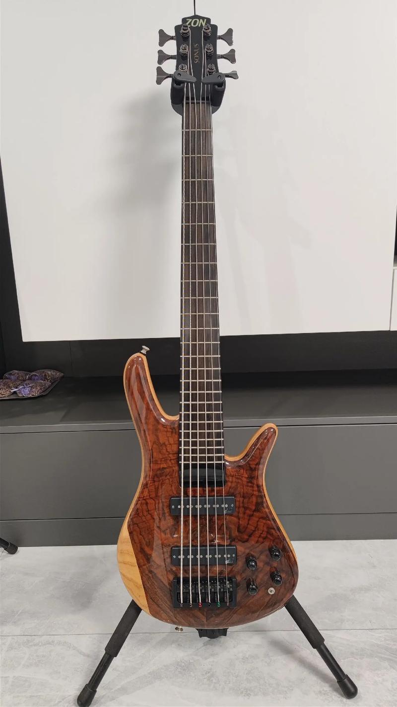 Thermal imaging of computer hardware