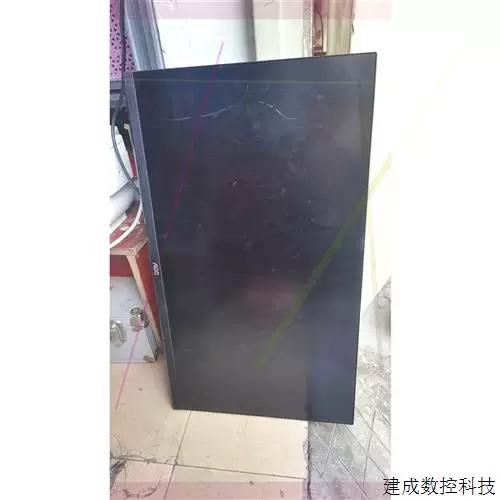 显示器购买决策与工作场景