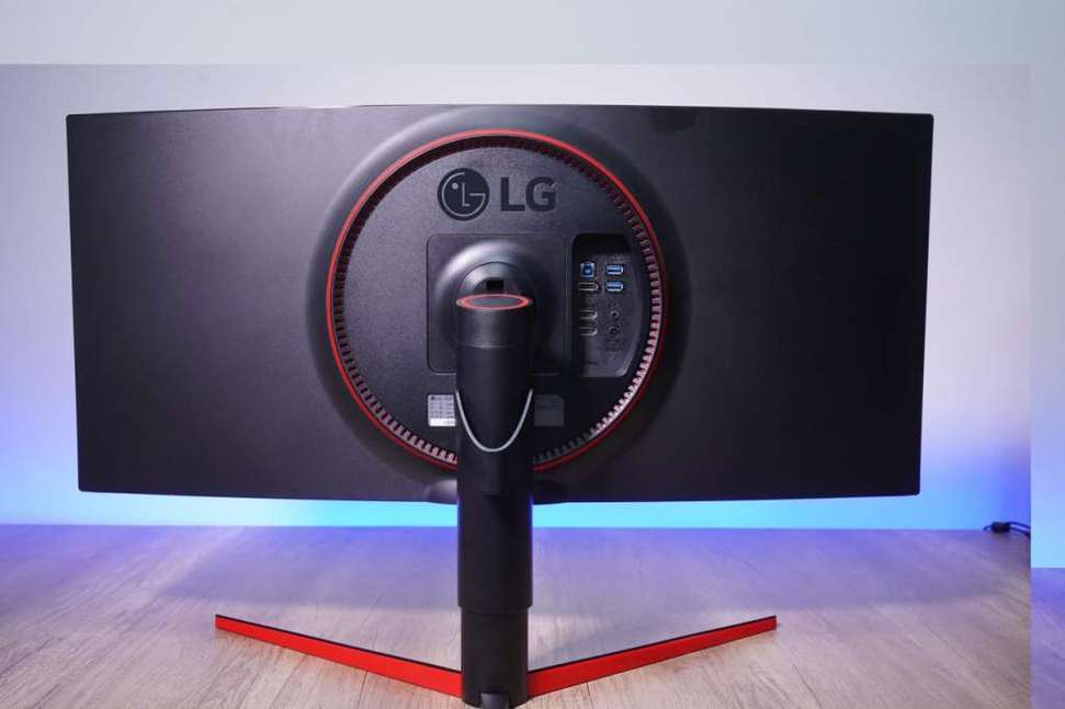 电竞桌面显示器购买决策