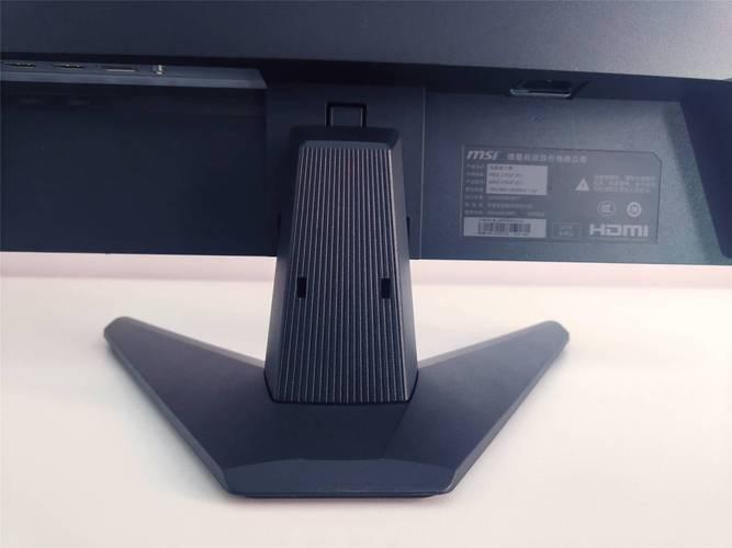 Versatile monitor for work and entertainment