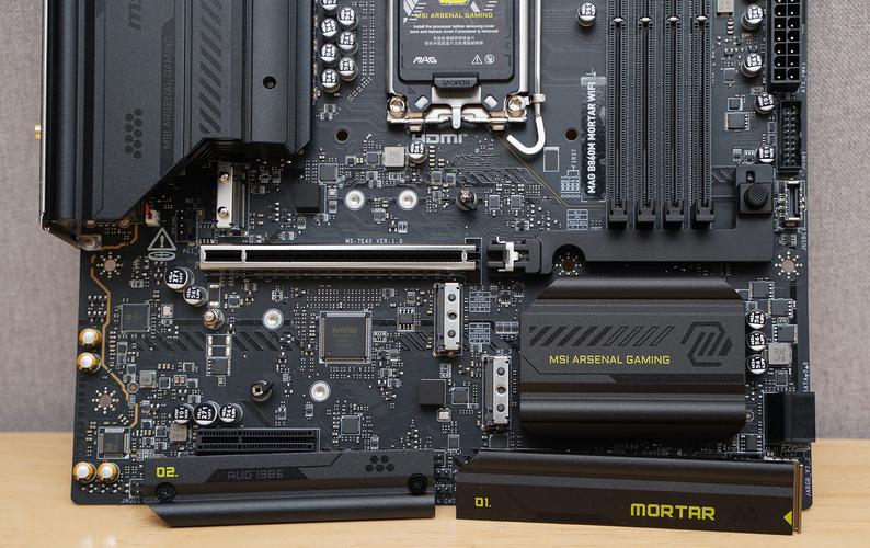 Black mouse in low heat operation