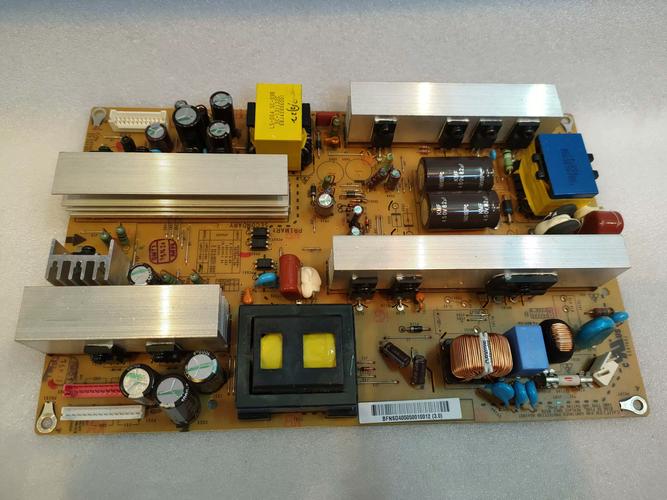 Monitor back view heat design