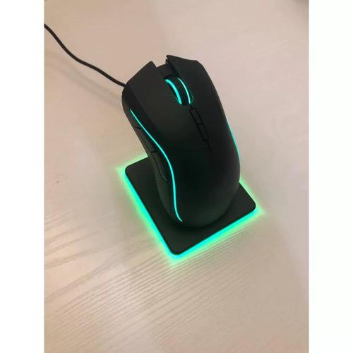 游戏鼠标RGB灯效与传感器细节