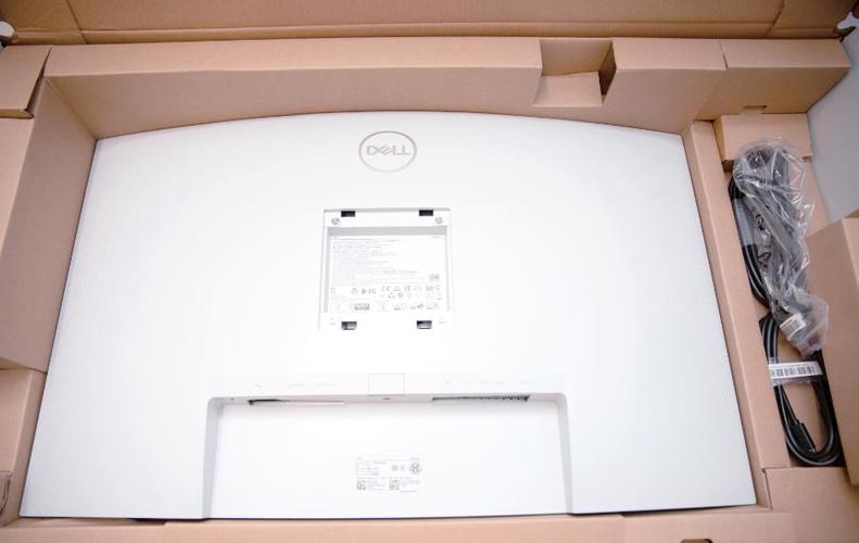 戴尔 S3221QS 深度评测：31.5英寸曲面4K VA屏 沉浸娱乐优选