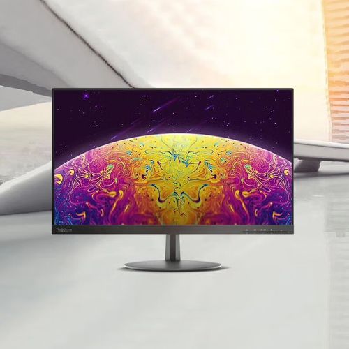 办公环境中显示器性能展示