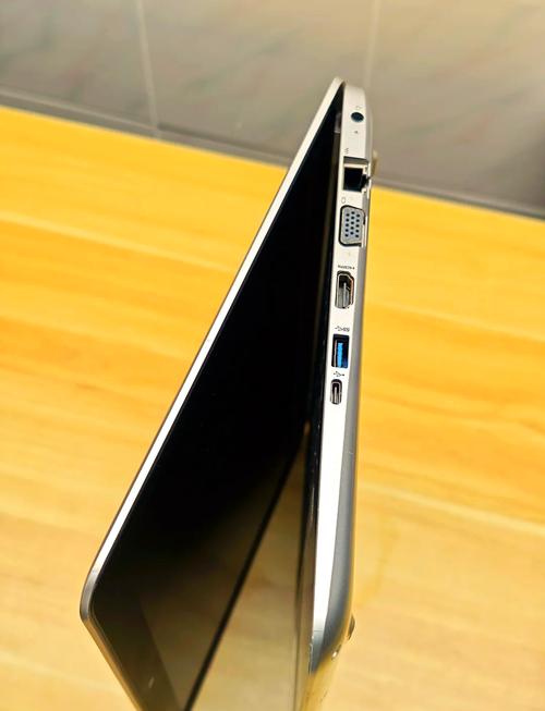 高清办公显示器屏幕特写