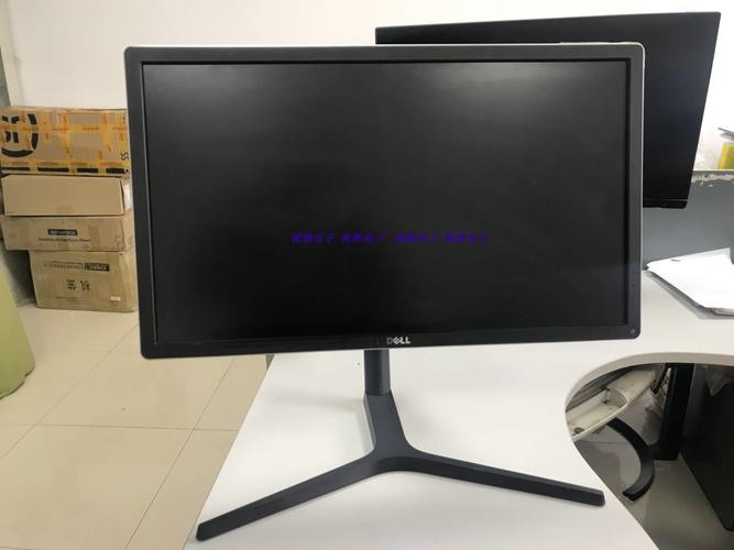 Vibrant curved display panel details