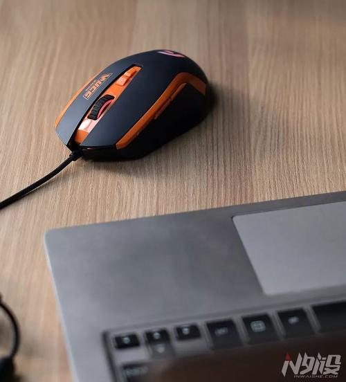 电竞鼠标购买决策场景