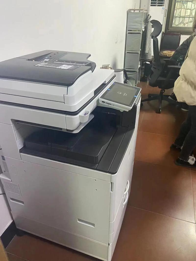 办公桌上有线鼠标规格展示