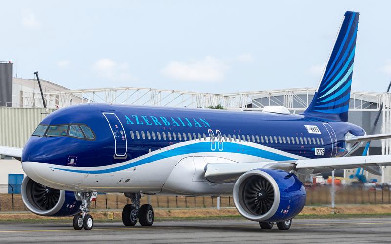 iplaoe A320 Max 深度评测:32英寸4K 144Hz高刷白壳显示器,性价比之选