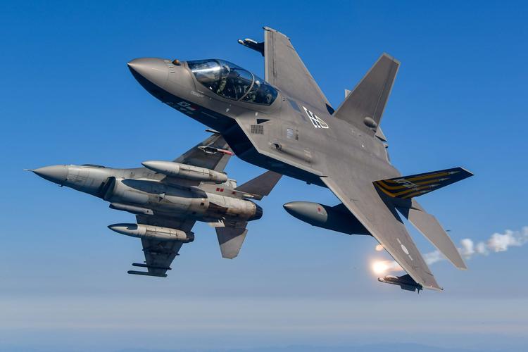 RGB gaming mouse suggesting purchase decision