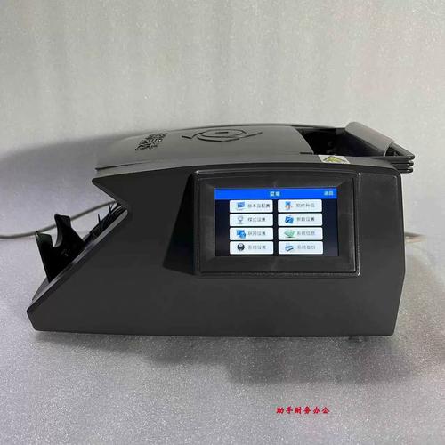 有线鼠标握持使用场景