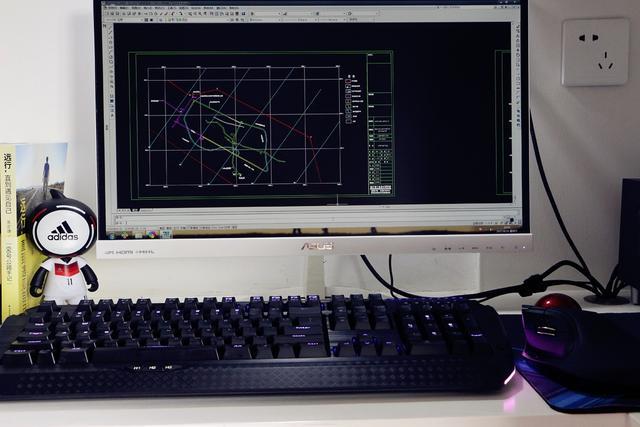 宜丽客 M-CAD01UBBK 有线三键鼠标深度评测：专为CAD制图打造的商务舒适利器