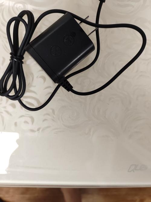 Mouse in use on computer desk performance